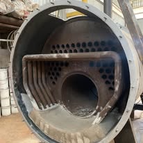 Feixe tubular e corpo de caldeira