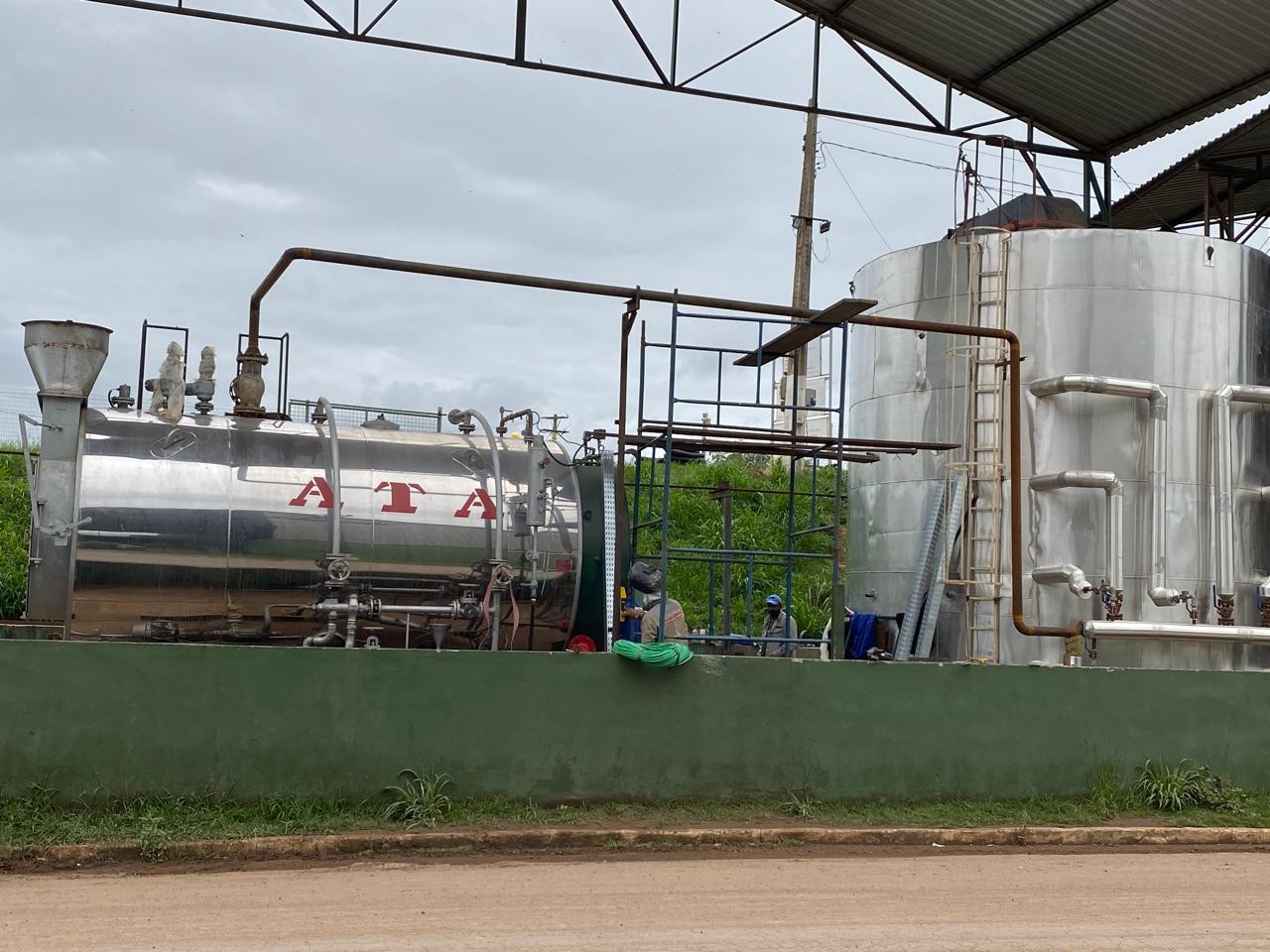 Revestimento de Tanques e Torres