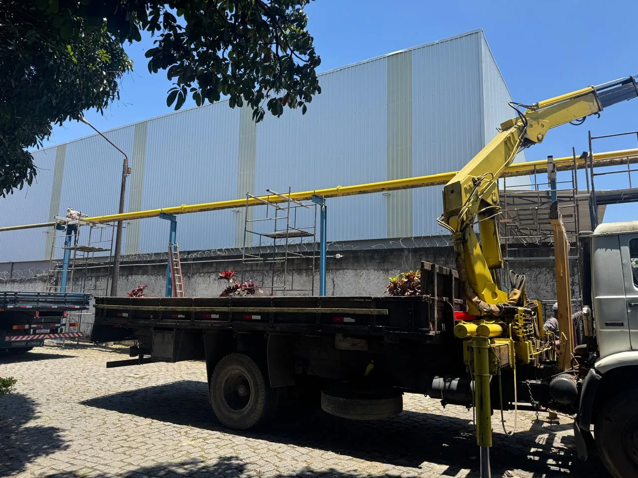 Fabricação e montagem de tubulação de gás 6”